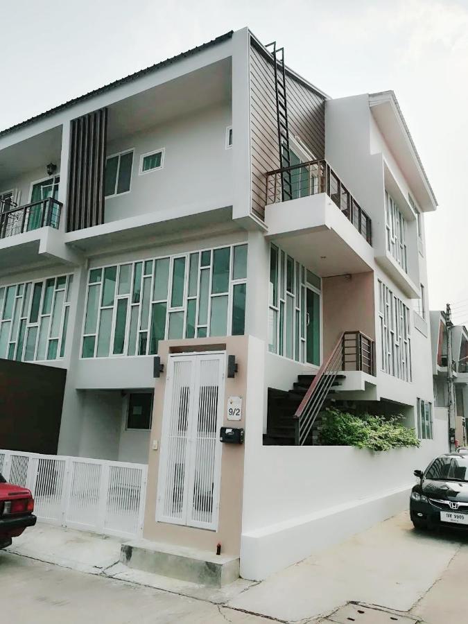 Close Maya Nimman 5Bedroom Villa Chiang Mai Extérieur photo